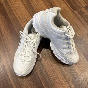 Avia Cantilever Technology Women's Size 9 WIDE Athletic Shoes WMAI26ES004